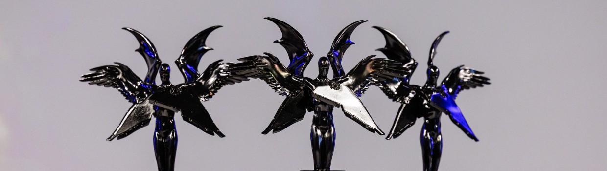 Die 3 Preisstatuen vom Seraph 2024