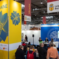Messestand der Ukraine auf der Leipziger Buchmesse 2024