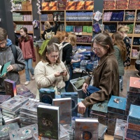 Impression von Besucher:innen auf der Leipziger Buchmesse 2025