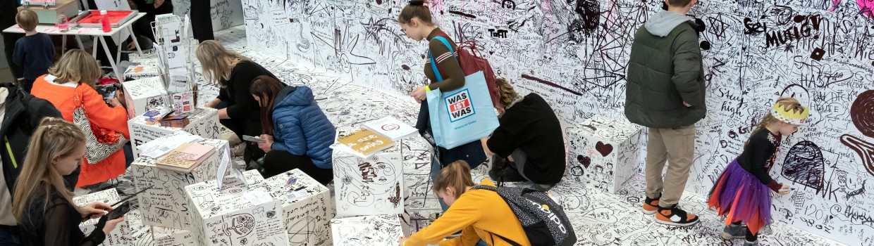 Exhibition stand of the Dessau University of Art at the Leipzig Book Fair 2023