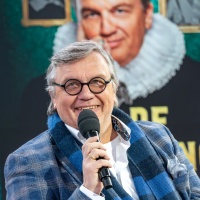 Hape Kerkeling in conversation about his new book “Gebt mir etwas Zeit. Meine Chronik der Ereignisse”, on the ARD, ZDF, 3sat literary stage in the Glashalle